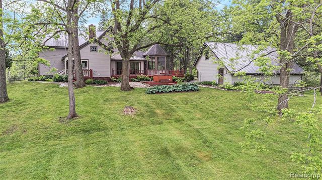 3801 Hollow Corners Road, Dryden, MI 48428