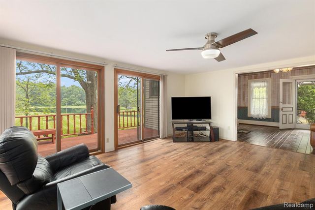 3801 Hollow Corners Road, Dryden, MI 48428