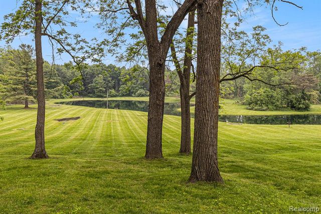 3801 Hollow Corners Road, Dryden, MI 48428