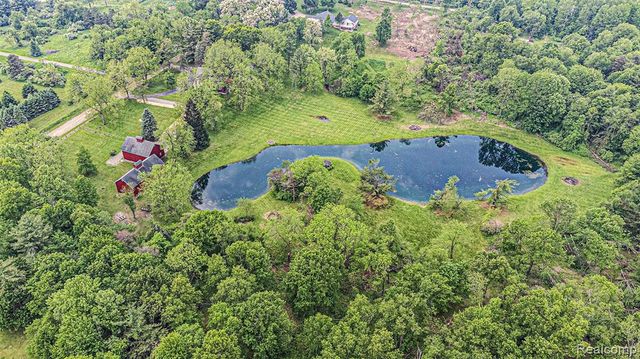 3801 Hollow Corners Road, Dryden, MI 48428