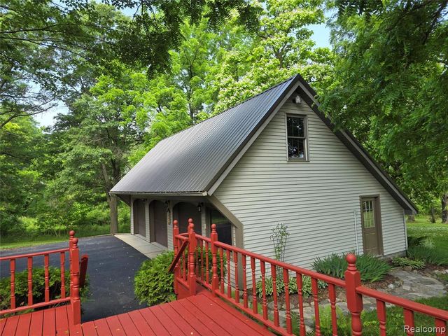 3801 Hollow Corners Road, Dryden, MI 48428