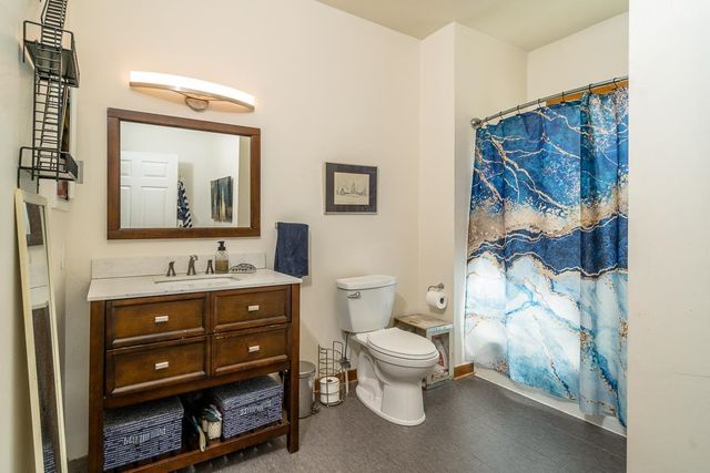 6070 FREDERICKSBURG RD, Barboursville, VA 22923
