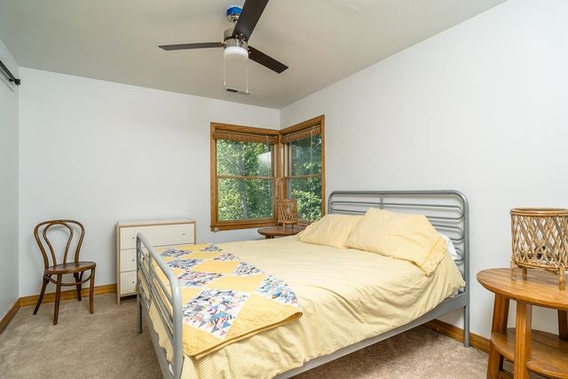 6070 FREDERICKSBURG RD, Barboursville, VA 22923