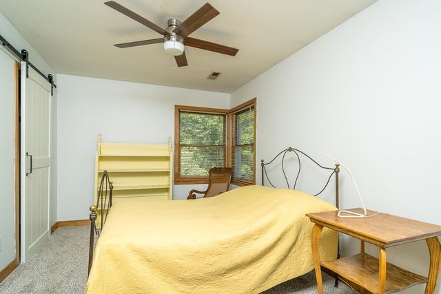 6070 FREDERICKSBURG RD, Barboursville, VA 22923