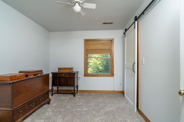 6070 FREDERICKSBURG RD, Barboursville, VA 22923
