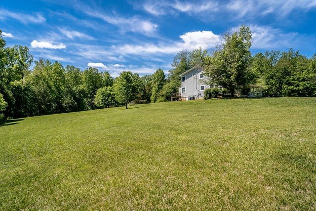 6070 FREDERICKSBURG RD, Barboursville, VA 22923