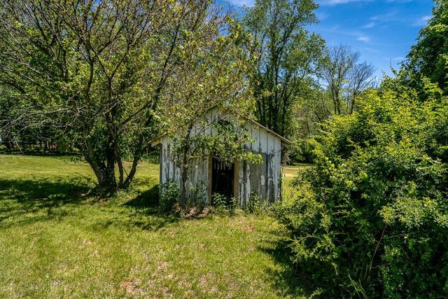 6070 FREDERICKSBURG RD, Barboursville, VA 22923