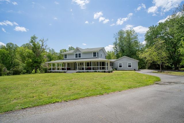 6070 FREDERICKSBURG RD, Barboursville, VA 22923