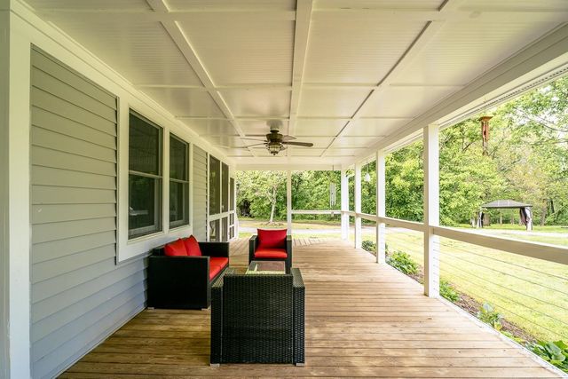 6070 FREDERICKSBURG RD, Barboursville, VA 22923