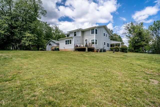 6070 FREDERICKSBURG RD, Barboursville, VA 22923
