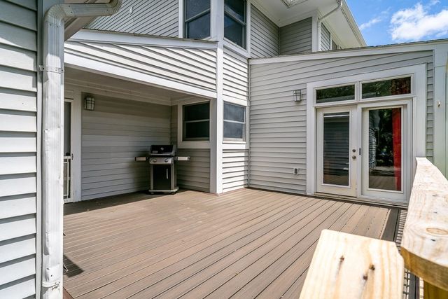 6070 FREDERICKSBURG RD, Barboursville, VA 22923