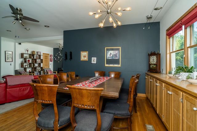 6070 FREDERICKSBURG RD, Barboursville, VA 22923