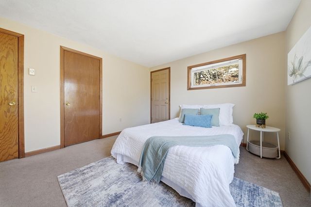 35 Mountain St 35, Woburn, MA 01801