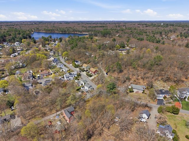 35 Mountain St 35, Woburn, MA 01801