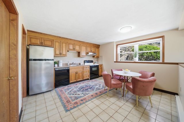 35 Mountain St 35, Woburn, MA 01801