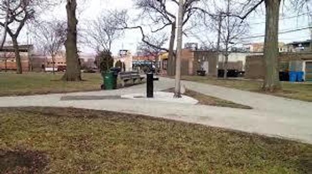 1706 W Jarvis Avenue 1W, Chicago, IL 60626