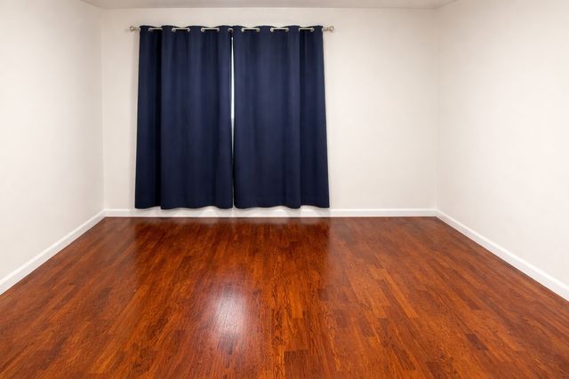 1706 W Jarvis Avenue 1W, Chicago, IL 60626