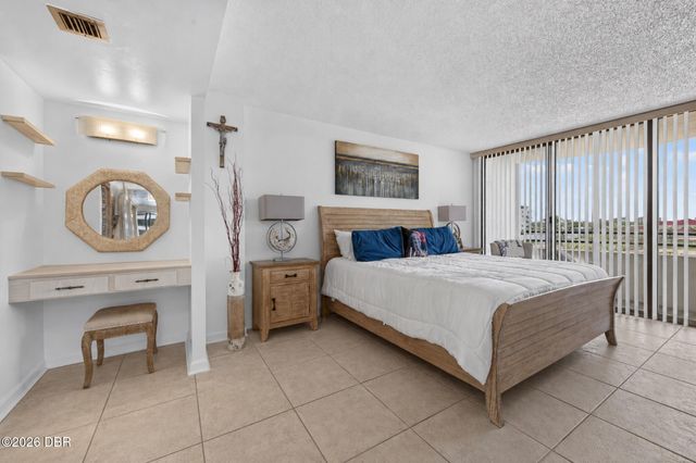 2828 N Atlantic Ave Unit 205, Daytona Beach, FL 32118