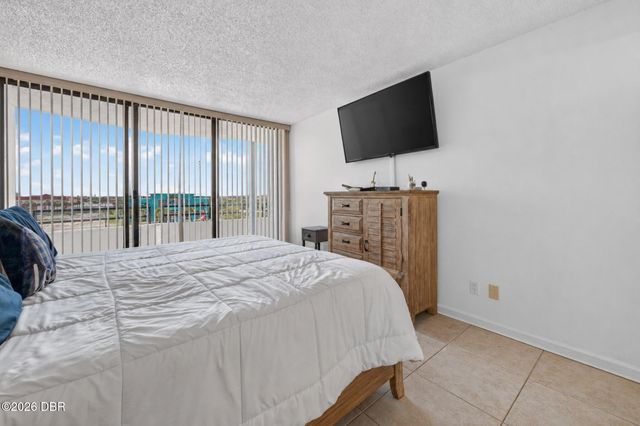 2828 N Atlantic Ave Unit 205, Daytona Beach, FL 32118