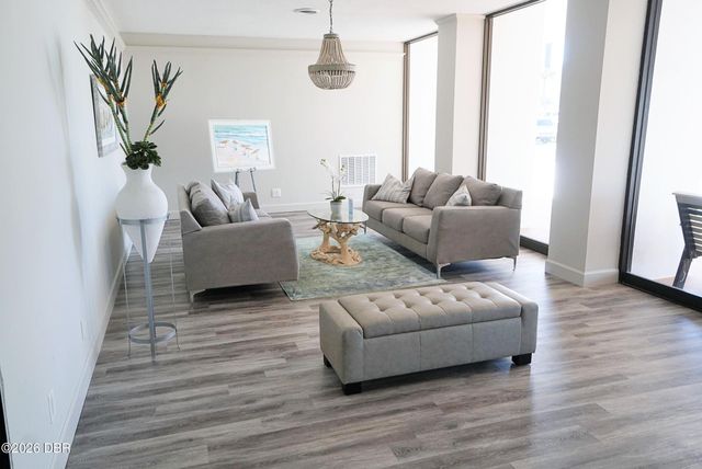 2828 N Atlantic Ave Unit 205, Daytona Beach, FL 32118