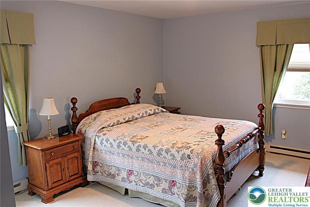 1812 Elmhurst Drive, Whitehall Twp, PA 18052