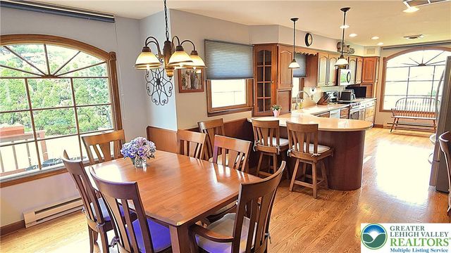 1812 Elmhurst Drive, Whitehall Twp, PA 18052