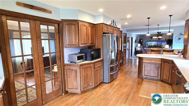 1812 Elmhurst Drive, Whitehall Twp, PA 18052