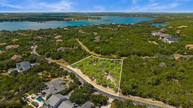 17609 Regatta View DR, Jonestown, TX 78645