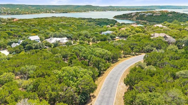 17609 Regatta View DR, Jonestown, TX 78645