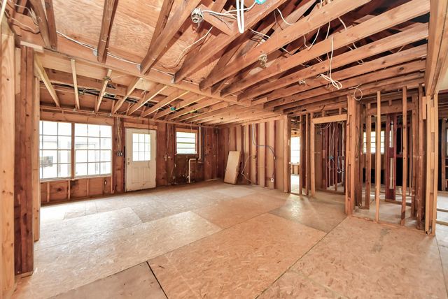 117 E Witcher Lane, Houston, TX 77076