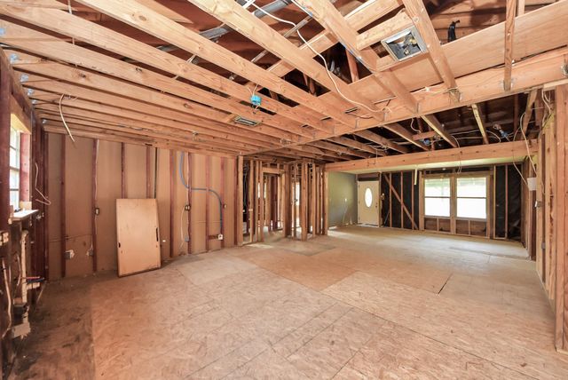 117 E Witcher Lane, Houston, TX 77076