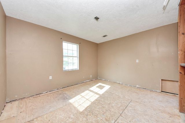 117 E Witcher Lane, Houston, TX 77076