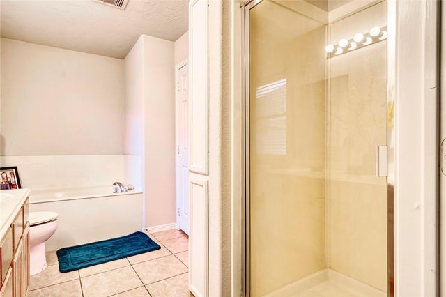 1187 Colt Creek Court, Alvin, TX 77511