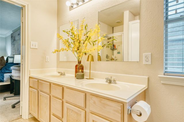 1187 Colt Creek Court, Alvin, TX 77511