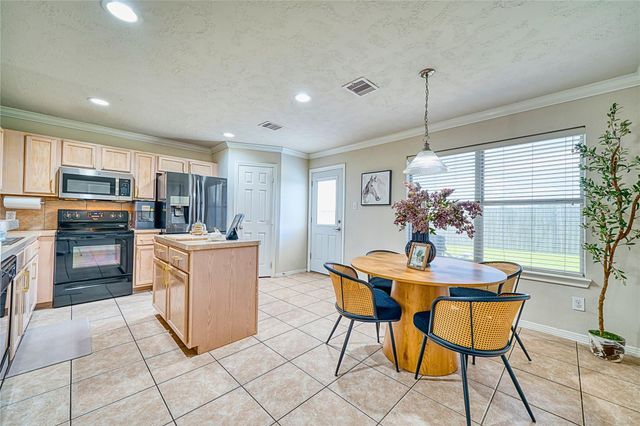 1187 Colt Creek Court, Alvin, TX 77511