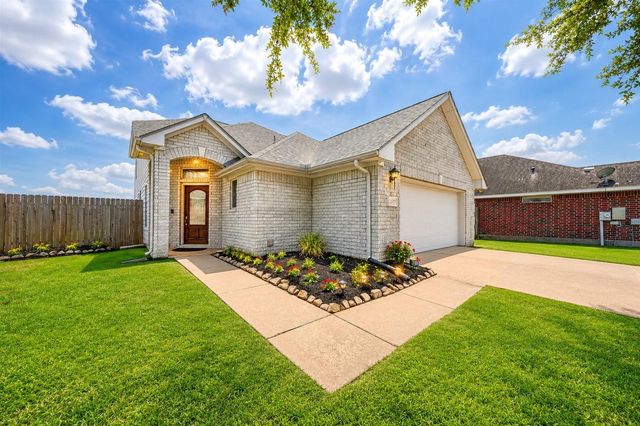 1187 Colt Creek Court, Alvin, TX 77511