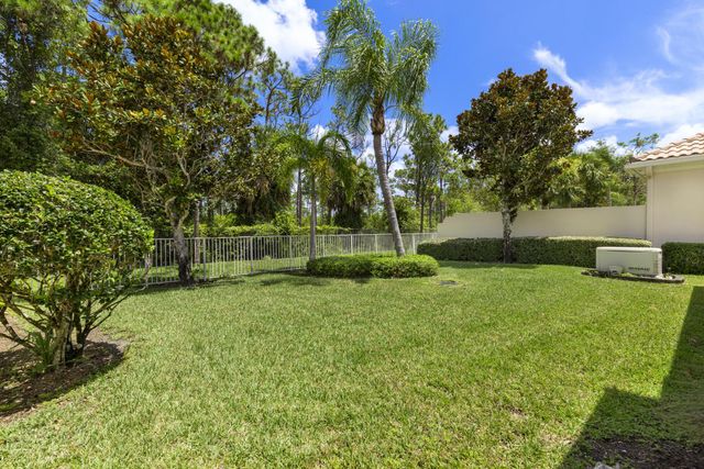 8971 Oldham Way, West Palm Beach, FL 33412