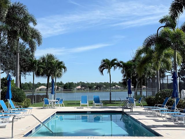 8971 Oldham Way, West Palm Beach, FL 33412