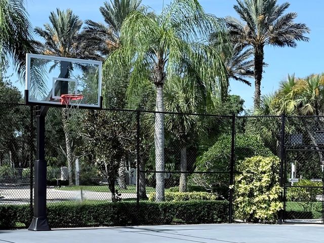8971 Oldham Way, West Palm Beach, FL 33412