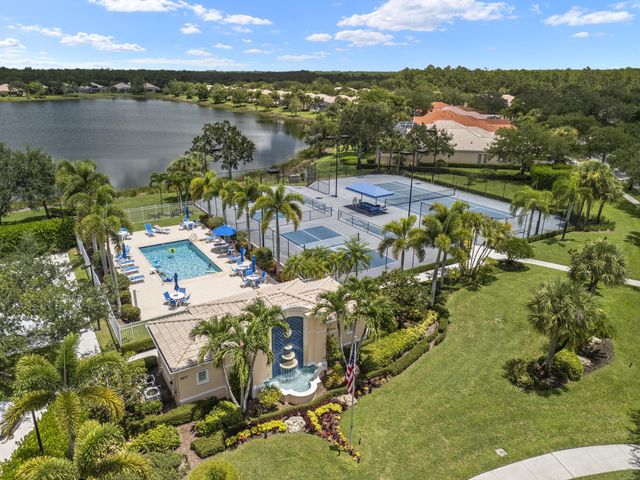 8971 Oldham Way, West Palm Beach, FL 33412