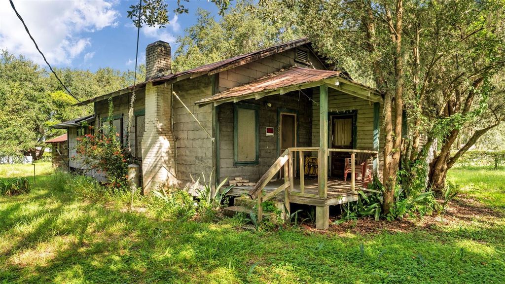 6820 MYRTLE ROAD, Lakeland, FL 33810