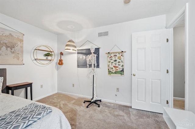 1447 Stableview Circle, Hamilton Twp, OH 45039