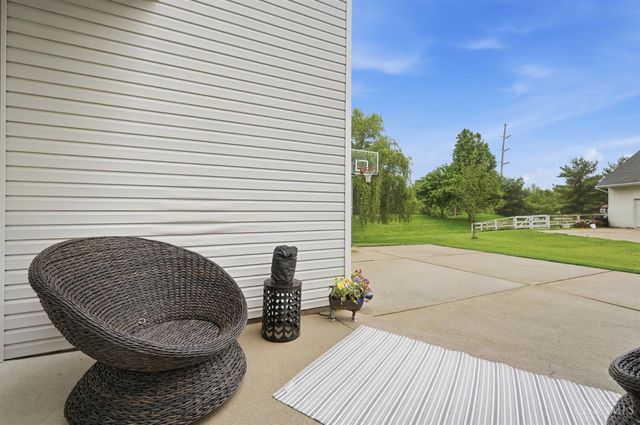 1447 Stableview Circle, Hamilton Twp, OH 45039
