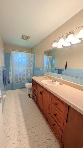 2469 BROADVUE AVENUE, Eustis, FL 32726
