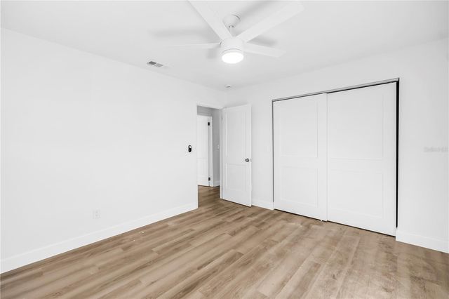 6127 18TH STREET, Zephyrhills, FL 33542