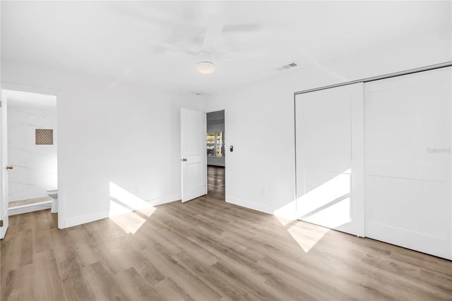 6127 18TH STREET, Zephyrhills, FL 33542