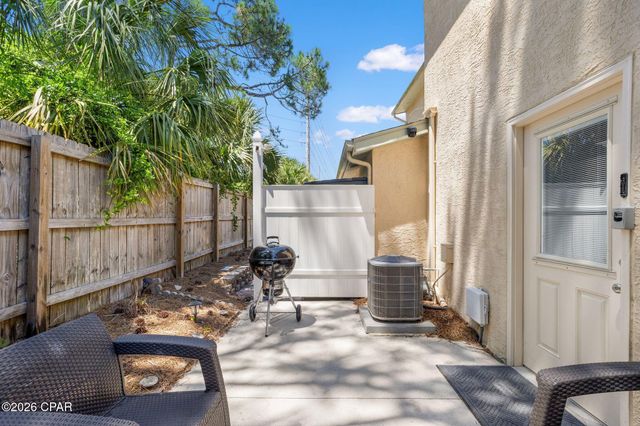 186 Robin Lane, Panama City Beach, FL 32407
