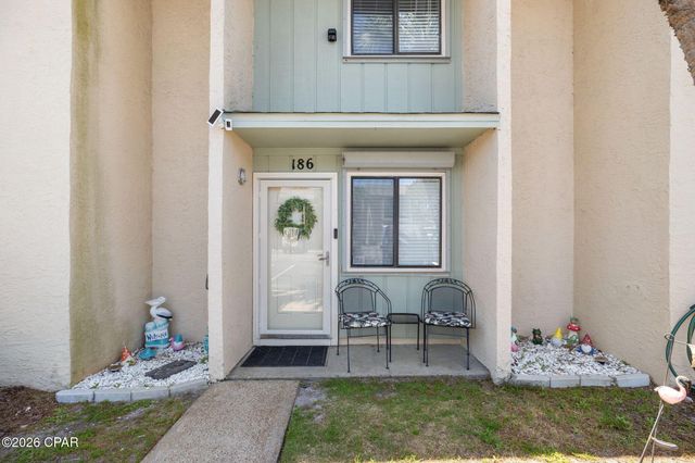 186 Robin Lane, Panama City Beach, FL 32407