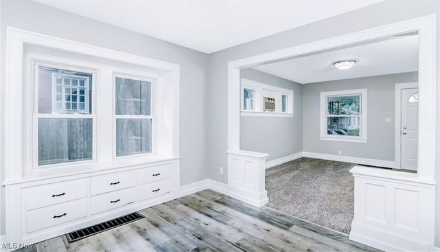 1203 Atwood Avenue, Akron, OH 44301