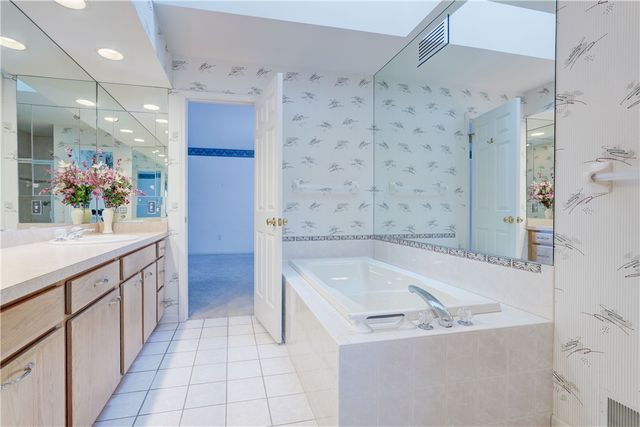 2 Dartmouth Court, Pittsford, NY 14534